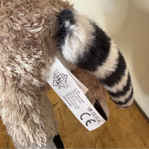 Ring Tailed Lemur Stuffed Animal Plush Toy Approx 10" Great Used Condition - Picture 8 of 9